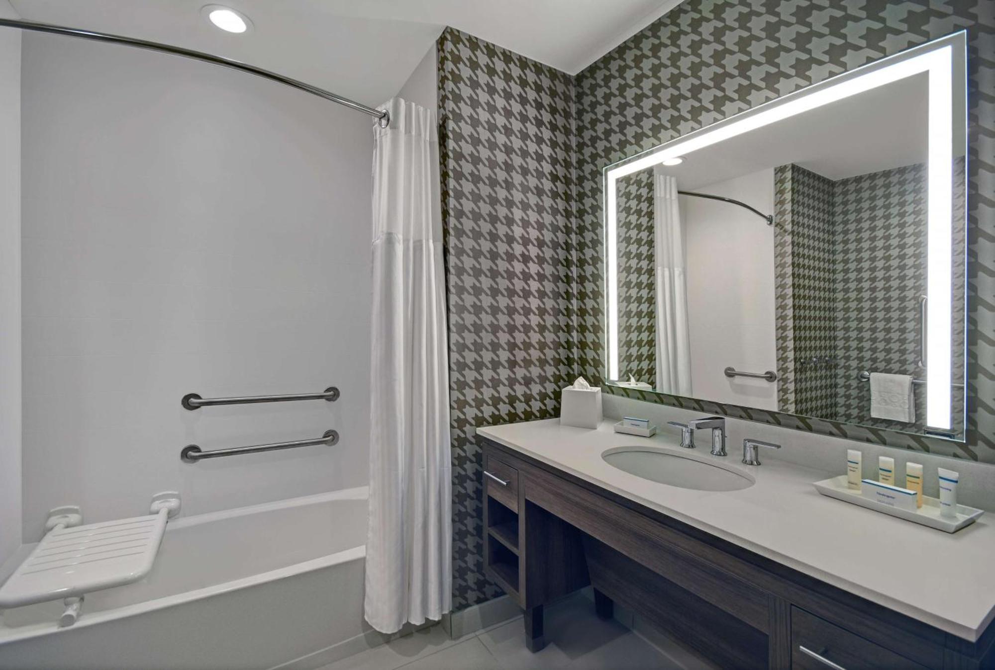 Home2 Suites By Hilton Houston Medical Center, Tx Екстериор снимка